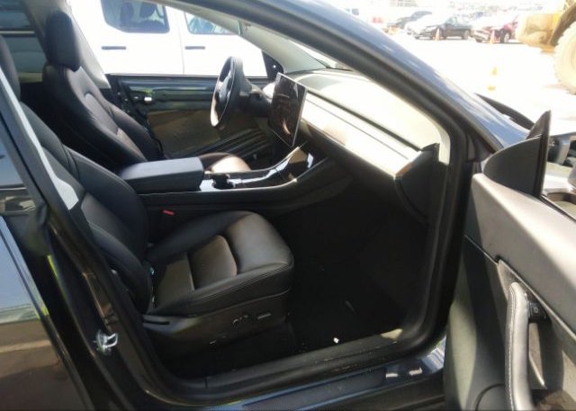 2021 TESLA MODEL Y(VIN: 5YJYGDEE7MF071035