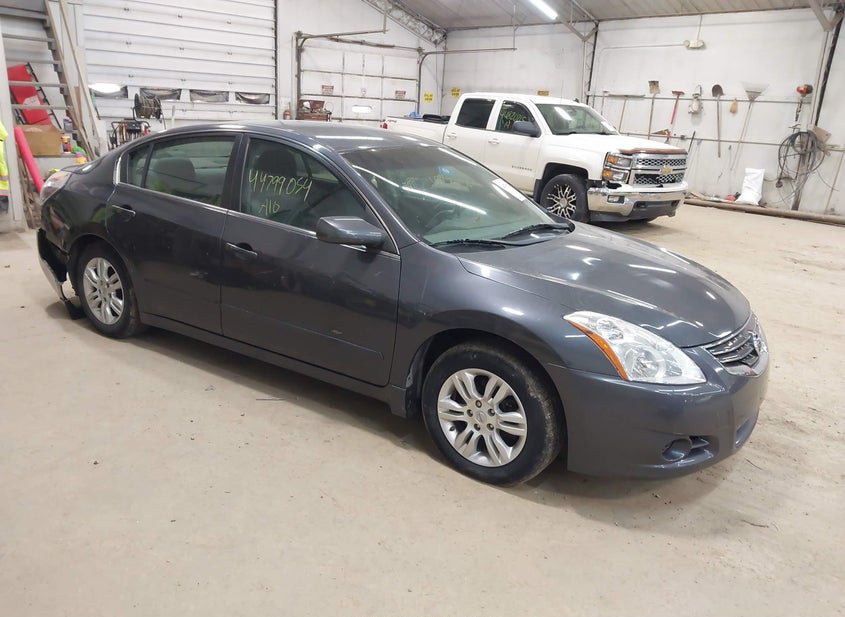2010 Nissan Altima 2.5L photo