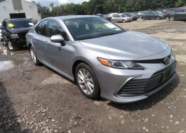 2022 TOYOTA CAMRY (VIN: 4T1R11BK6NU064189)
