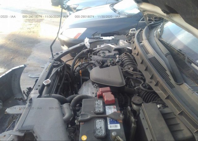 JN8AS5MT7BW178444 2011 NISSAN ROGUE