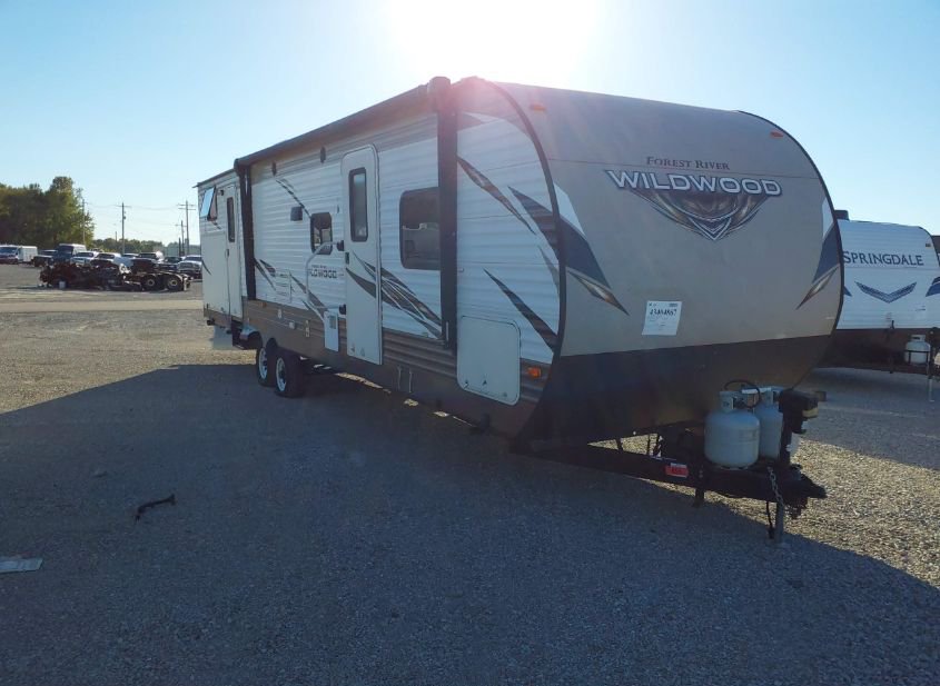 2018 FOREST RIVER WILDWOOD photo