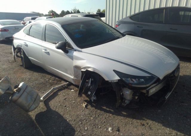 2021 HYUNDAI SONATA (VIN: 5NPEJ4J29MH082555)