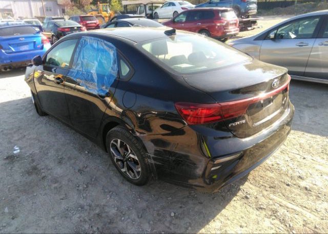 2021 KIA FORTE(VIN: 3KPF24AD9ME300131