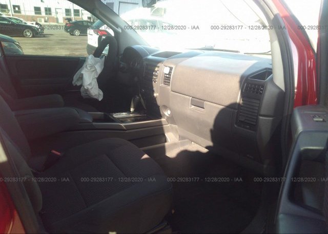 пригнать из сша 2011 NISSAN TITAN 1N6BA0ED4BN305215