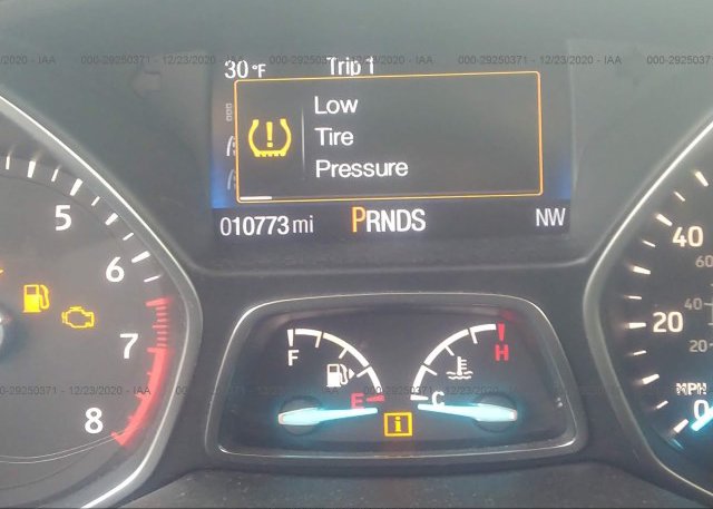 1FMCU9GD8HUD73737 2017 FORD ESCAPE