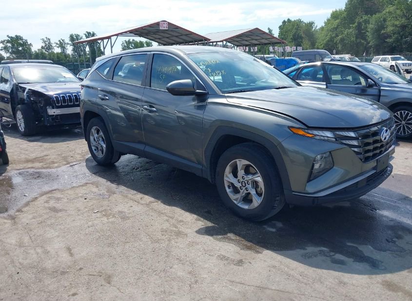 2023 HYUNDAI TUCSON SE photo