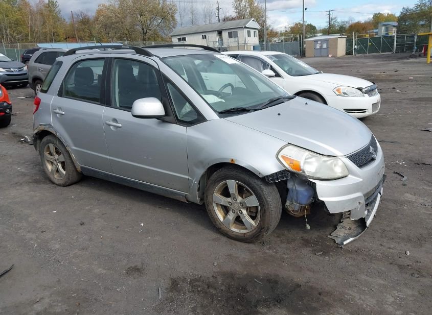 2011 SUZUKI SX4 PREMIUM/TECH VALU PKG (NAV) photo