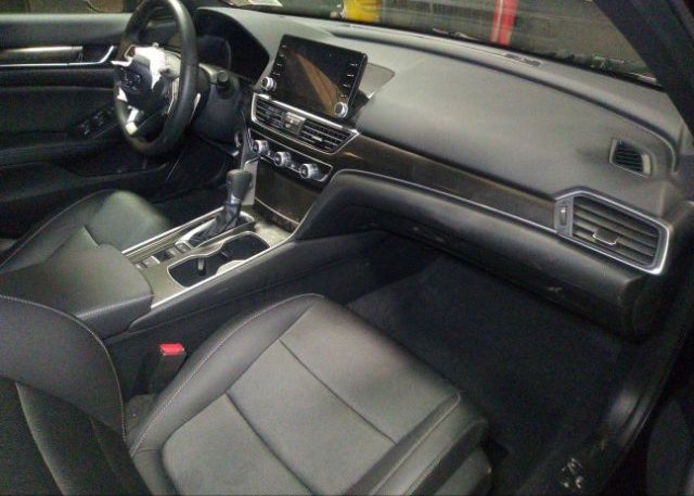 2022 HONDA ACCORD SEDAN(VIN: 1HGCV1F33NA117564