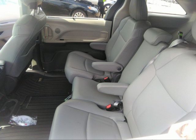 2021 TOYOTA SIENNA(VIN: 5TDYRKEC1MS065045