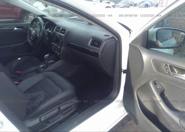 пригнать из сша 2015 VOLKSWAGEN JETTA SEDAN 3VWL17AJ7FM247304