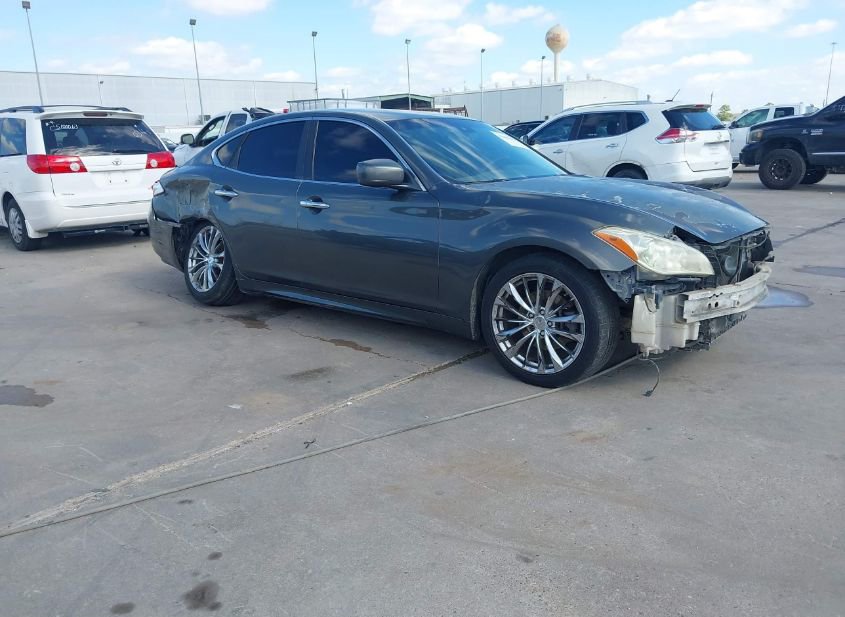2012 INFINITI M37 photo
