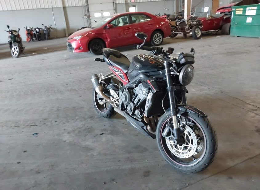 2019 TRIUMPH MOTORCYCLE STREET TRIPLE R photo