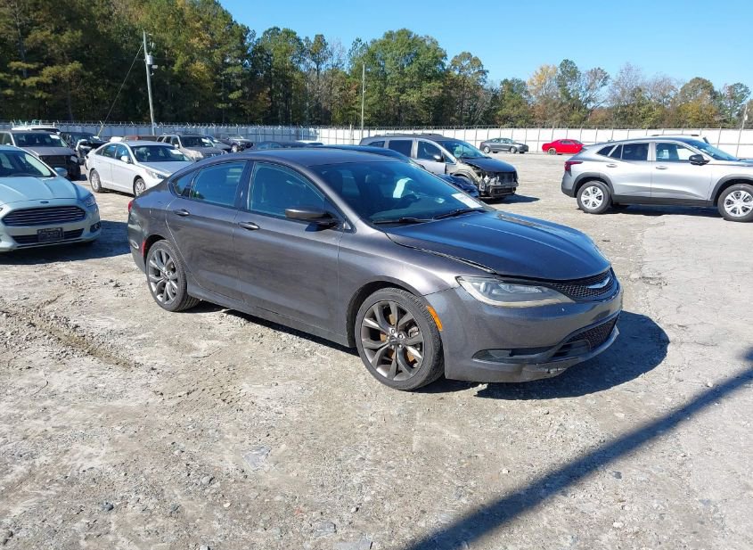 2015 CHRYSLER 200 S photo