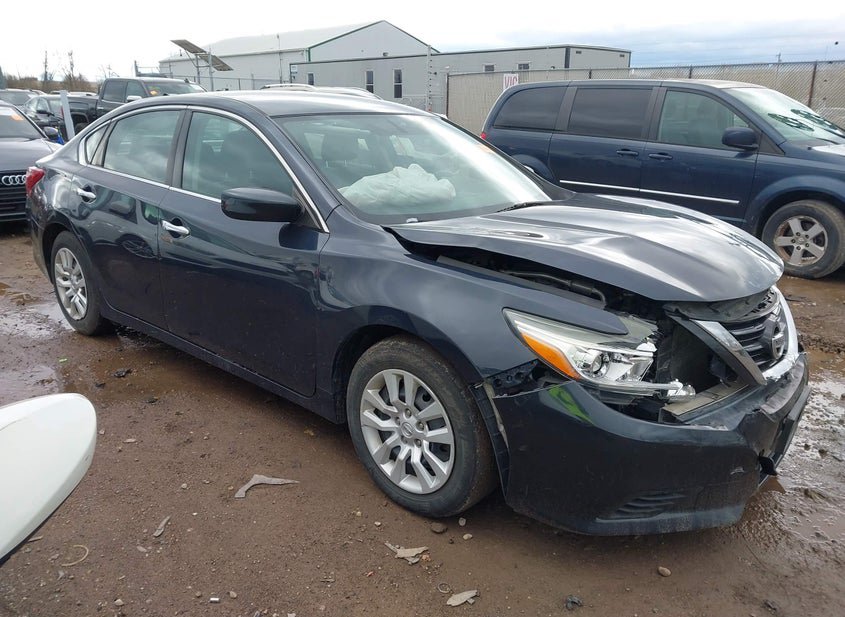 2018 Nissan Altima 2.5L photo