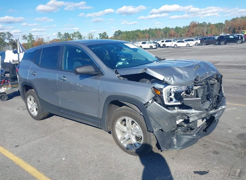2024 GMC TERRAIN FWD SLE photo