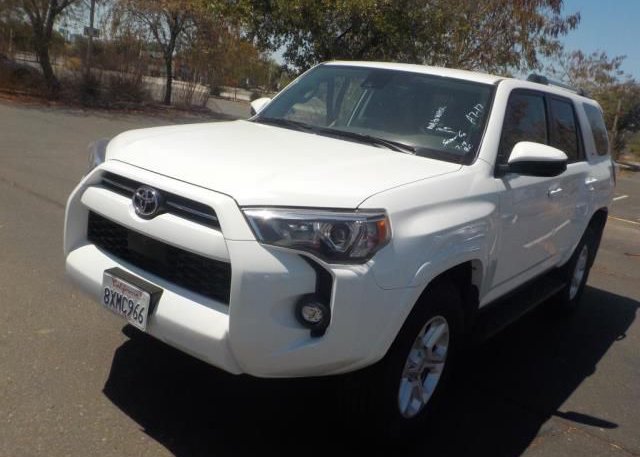 2022 TOYOTA 4RUNNER (VIN: JTEMU5JR8N5990448)