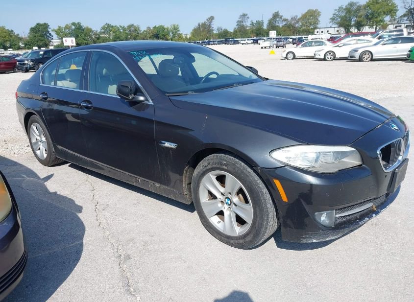 2013 BMW 528I XDRIVE photo