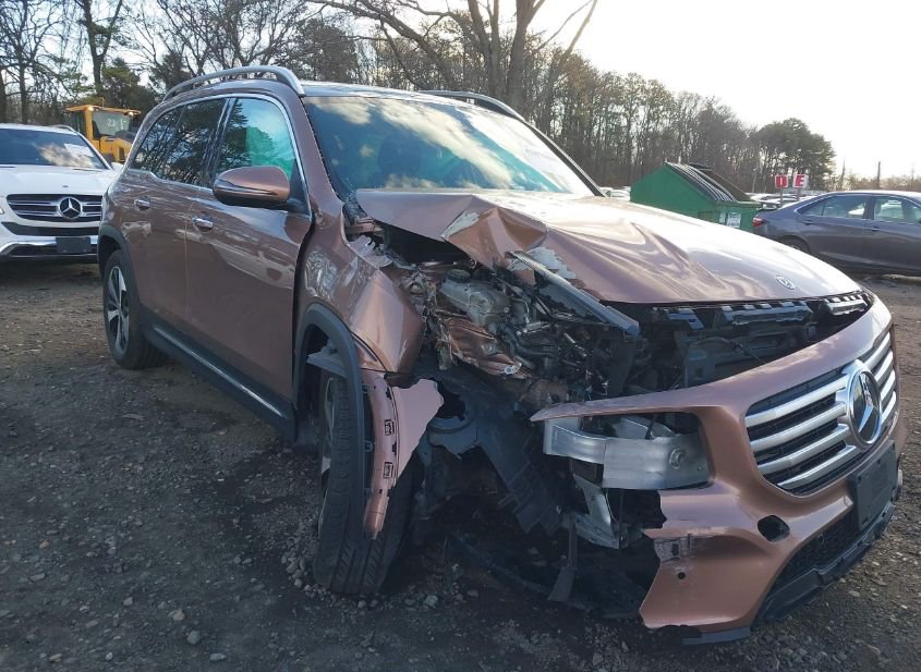 2024 MERCEDES-BENZ GLB 250 4MATIC photo