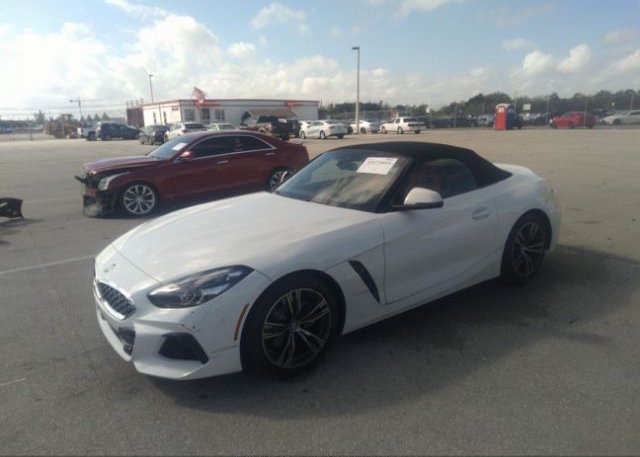 2022 BMW Z4 VIN: WBAHF3C04NWX45771