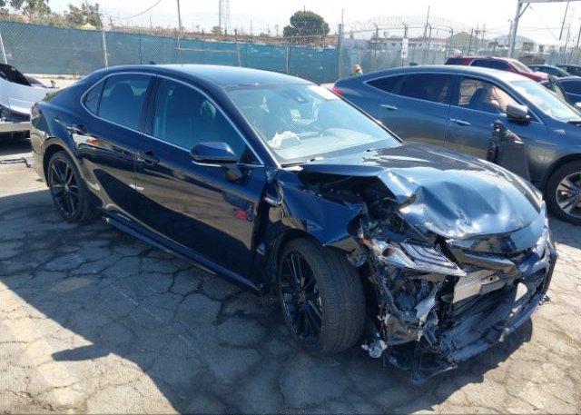 2021 TOYOTA CAMRY (VIN: 4T1K31AK6MU550741)