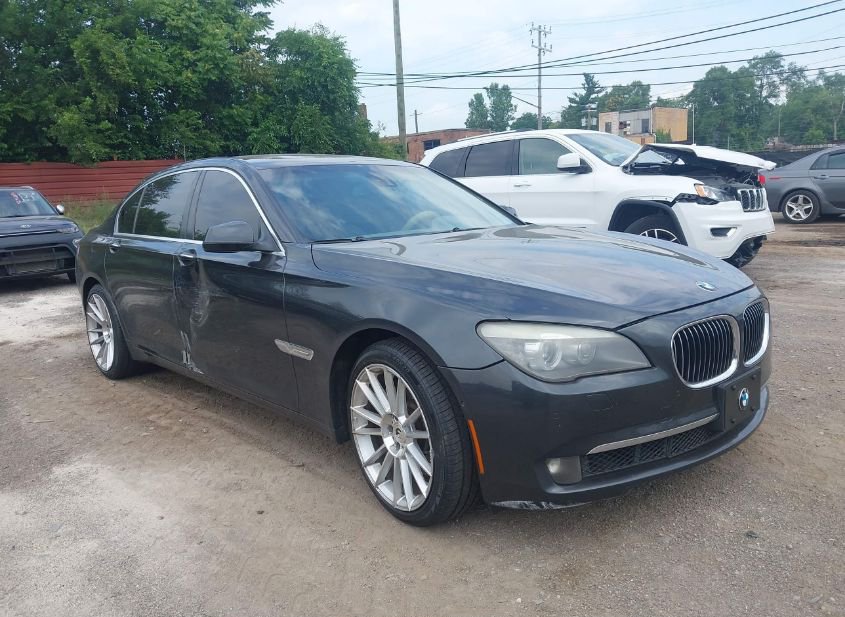 2012 BMW 750Li 4.4L photo