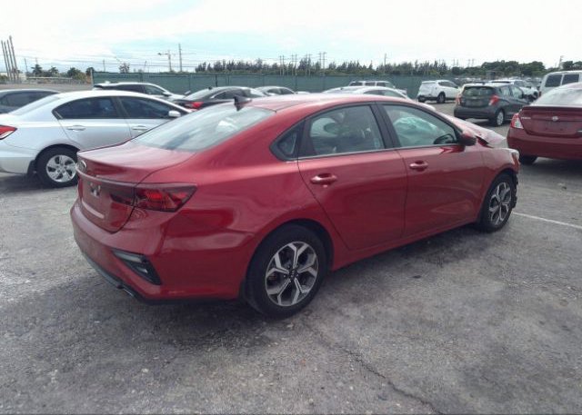 2021 KIA FORTE(VIN: 3KPF24AD2ME358758
