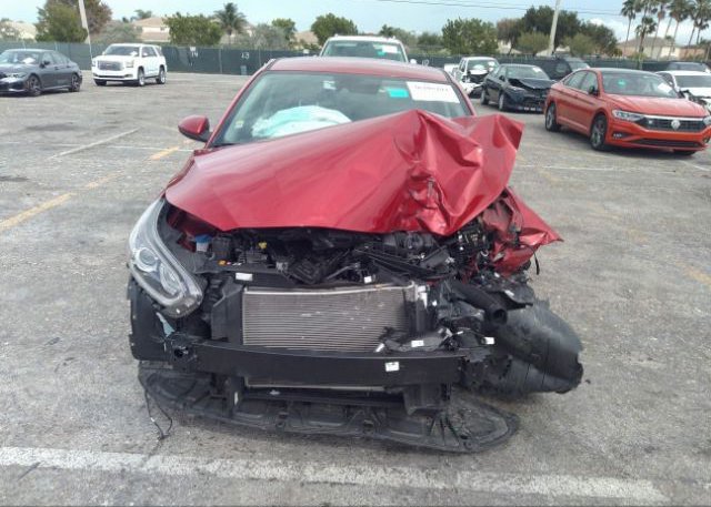 2021 KIA FORTE(VIN: 3KPF24AD2ME358758