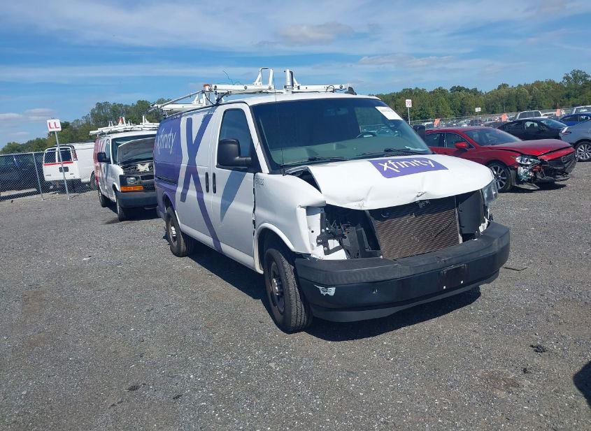 2018 CHEVROLET EXPRESS 2500 WORK VAN photo