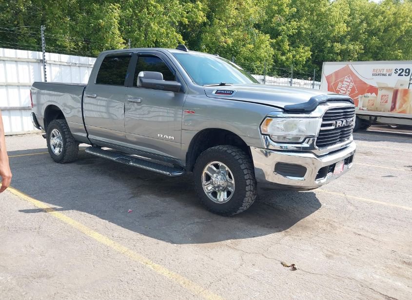 2021 RAM 2500 BIG HORN  4X4 6'4 BOX photo