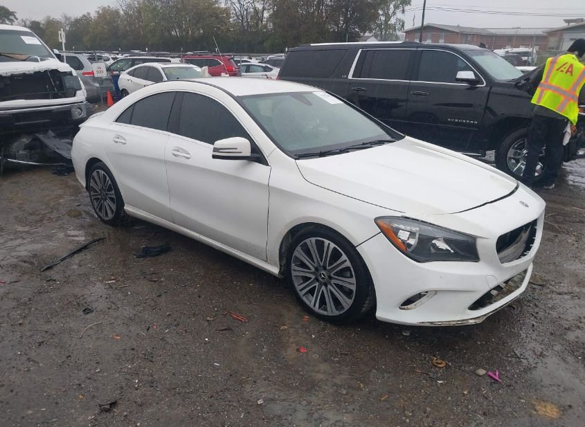 2019 MERCEDES-BENZ CLA 250 photo