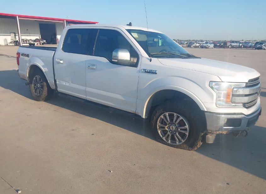 2020 FORD F-150 LARIAT photo