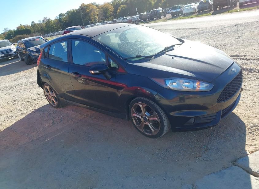 2016 FORD FIESTA ST photo