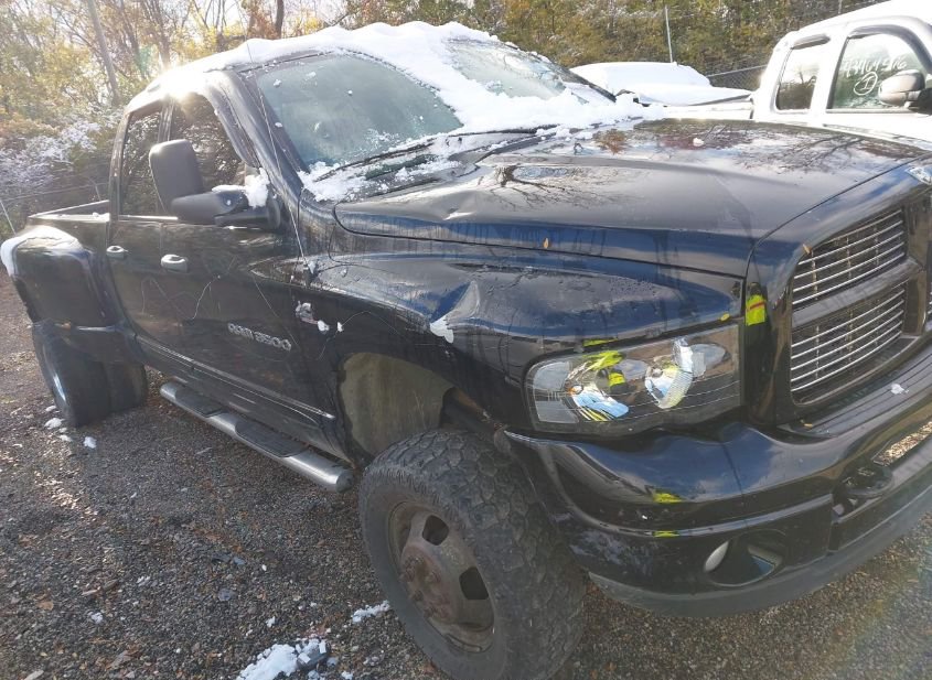 2004 DODGE RAM 3500 SLT/LARAMIE photo