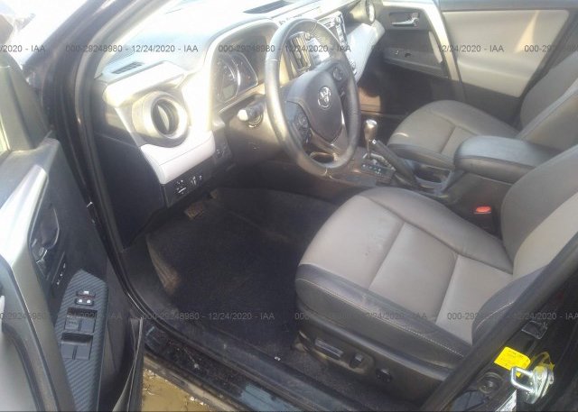 пригнать из сша 2015 TOYOTA RAV4 2T3DFREV6FW276146