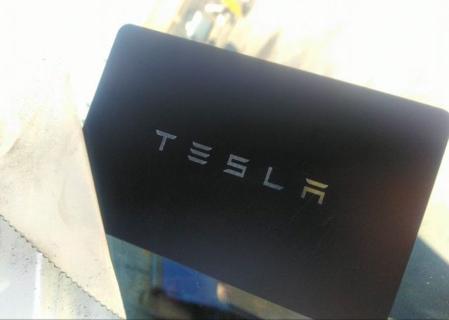 2023 TESLA MODEL Y(VIN: 7SAYGDEE2PA041493