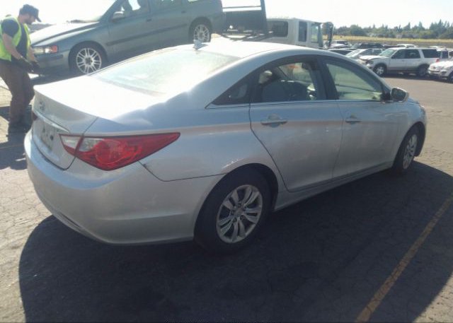 5NPEB4ACXDH545597 2013 HYUNDAI SONATA-3
