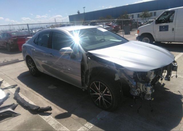 2022 TOYOTA CAMRY (VIN: 4T1G11AKXNU048814)