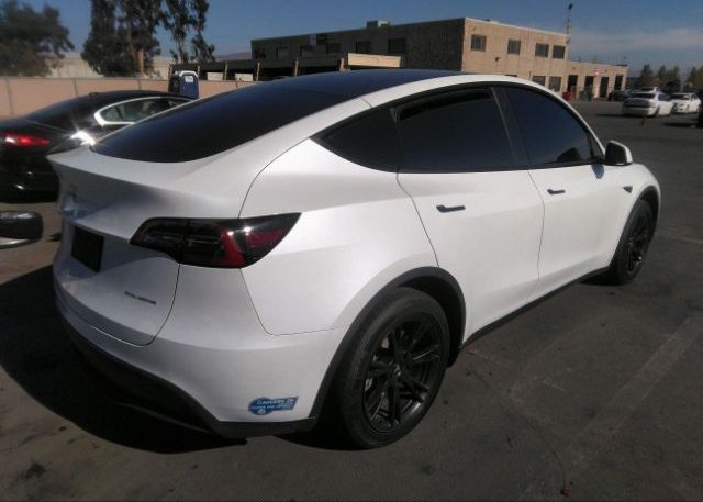 2021 TESLA MODEL Y(VIN: 5YJYGDEE2MF214912