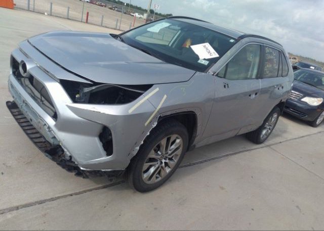 2021 TOYOTA RAV4(VIN: 2T3C1RFV5MC136645