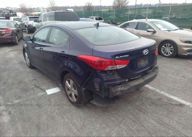 купить 2013 HYUNDAI ELANTRA 5NPDH4AE8DH264524
