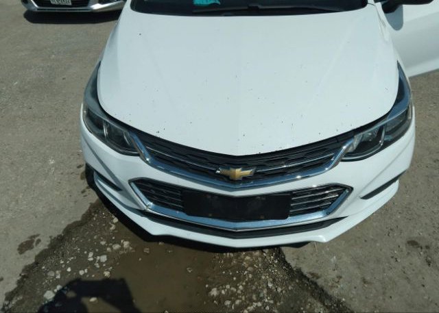 2018 CHEVROLET CRUZE VIN: 1G1BC5SM1J7220522