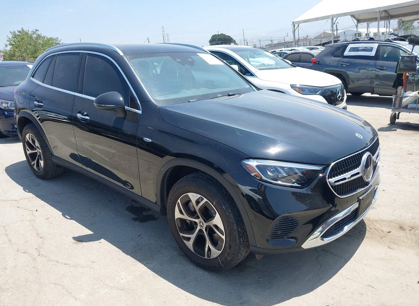 2025 Mercedes-Benz Glc 350E 2.0L (VIN: W1NKM5GB8SF419823)