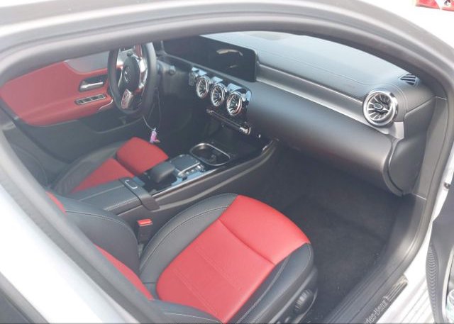 2022 MERCEDES-BENZ A-CLASS(VIN: W1K3G4EB7NJ362991