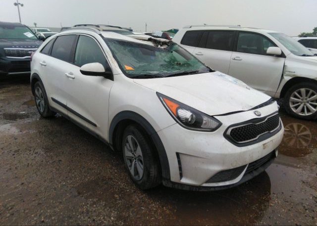 KNDCB3LC2K5246147 2019 KIA NIRO