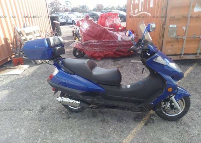 LL0TCKPB0JY980121 2018 YNGF 150CC SCOOTER