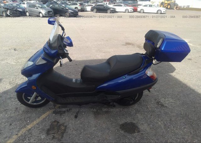 LL0TCKPB0JY980121 2018 YNGF 150CC SCOOTER