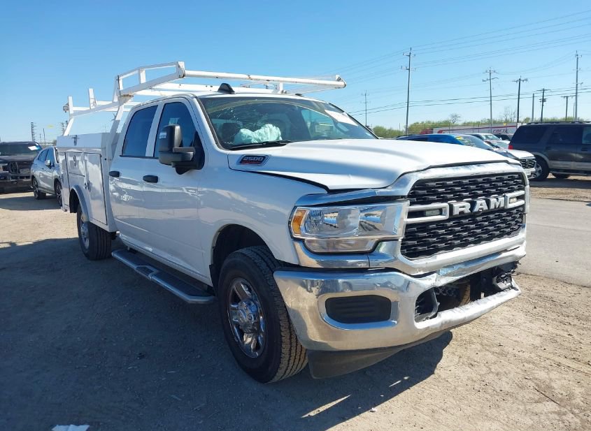 2024 RAM 2500 TRADESMAN  4X2 8' BOX photo