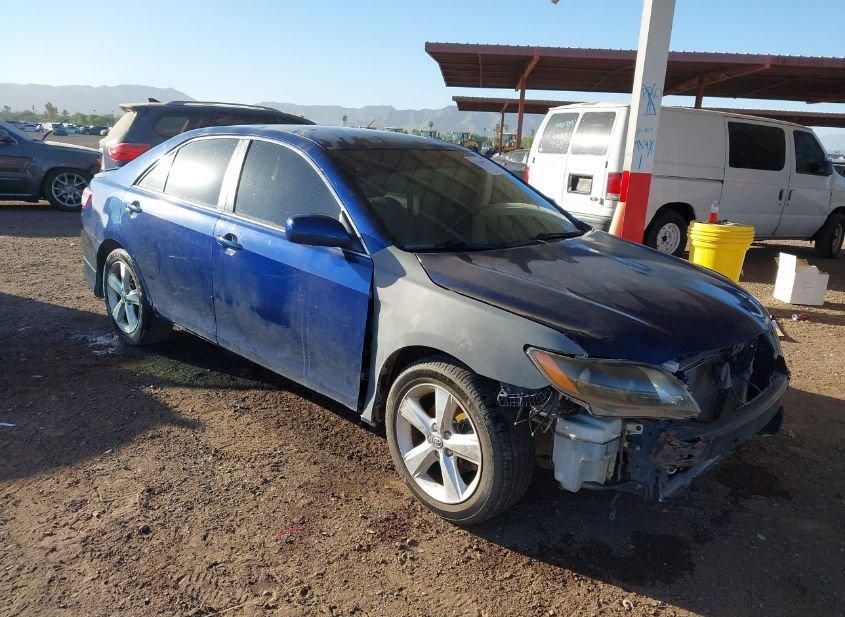 2011 TOYOTA CAMRY SE photo