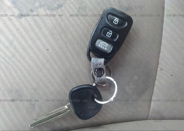 KMHDH4AE9DU784202 2013 HYUNDAI ELANTRA