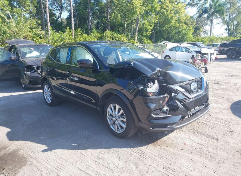 2022 NISSAN ROGUE SPORT S photo